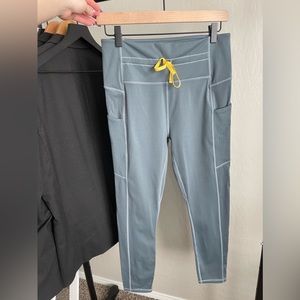 Fabletics Grey Leggings - Size Large